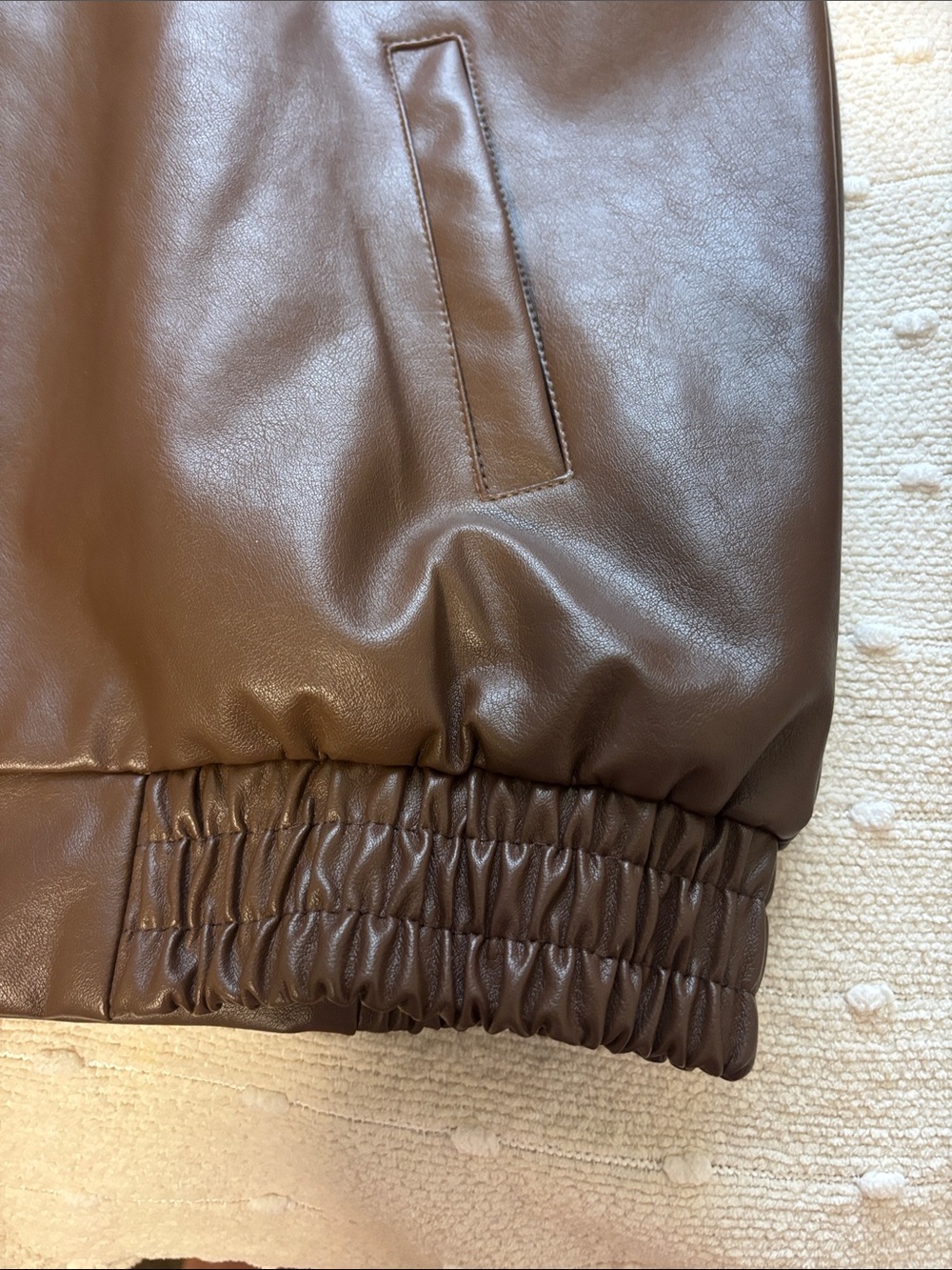Leather jacket - Picture 5 of 7